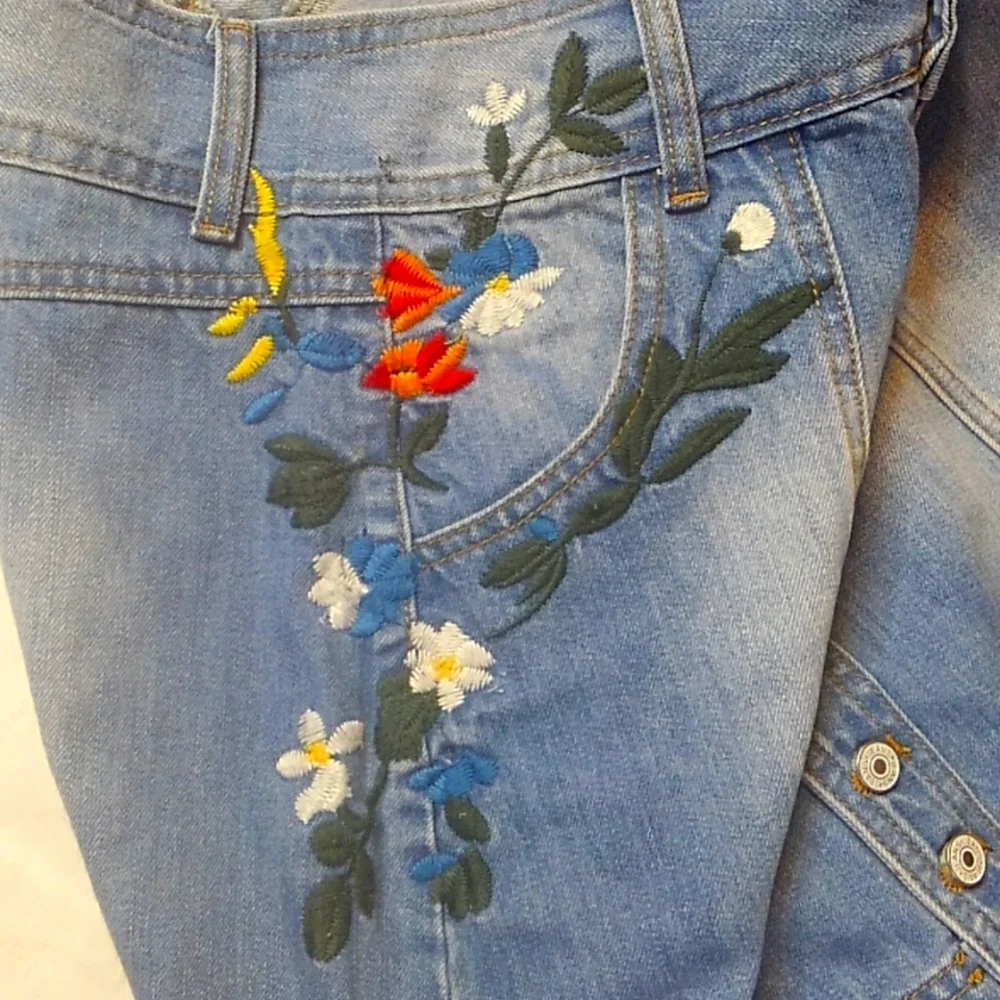 Th.reasa TRS Floral Embroidered Denim Blue Jean Skirt XL